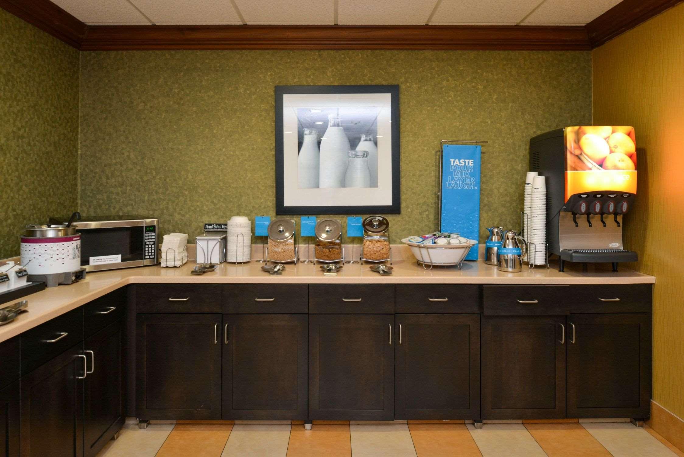 Hampton Inn & Suites Springboro Εξωτερικό φωτογραφία